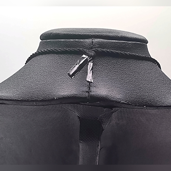 GLOW NECKLACES - Picture 5 of 16